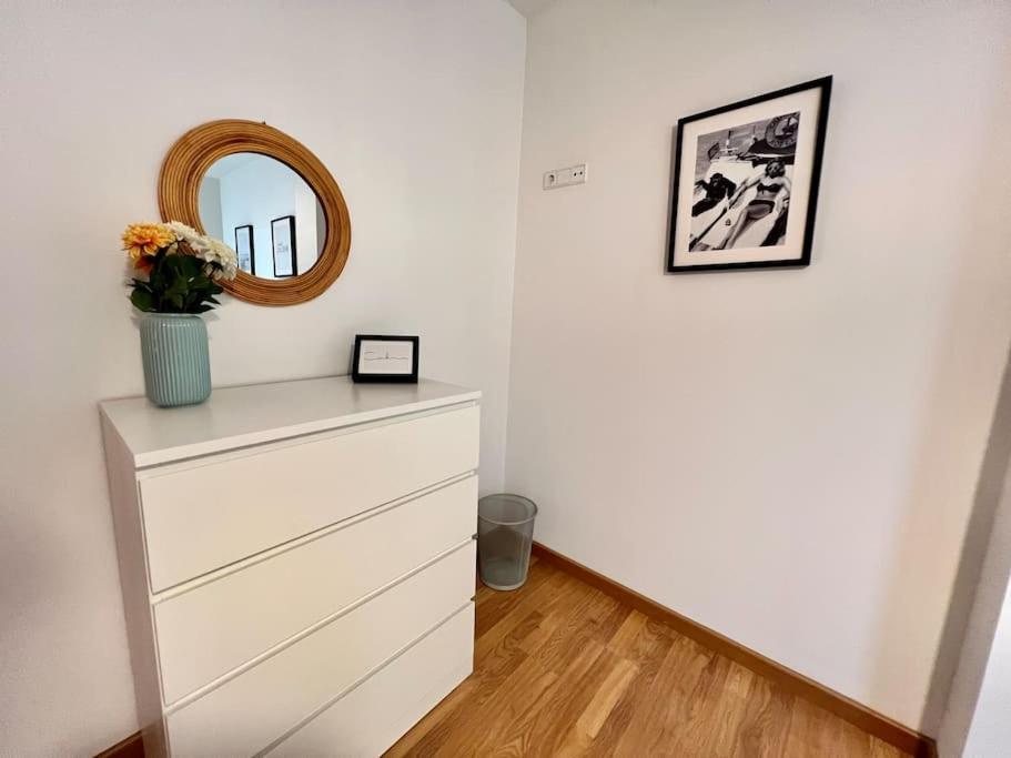 Apartamento Espacioso Y Familiar Terrassa Extérieur photo